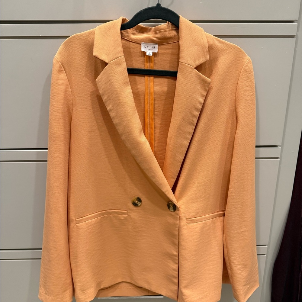 Le Lis Women's Oversized Sorbet Blazer